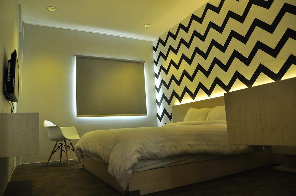 Summer Bed & Breakfast Banjarmasin  Δωμάτιο φωτογραφία